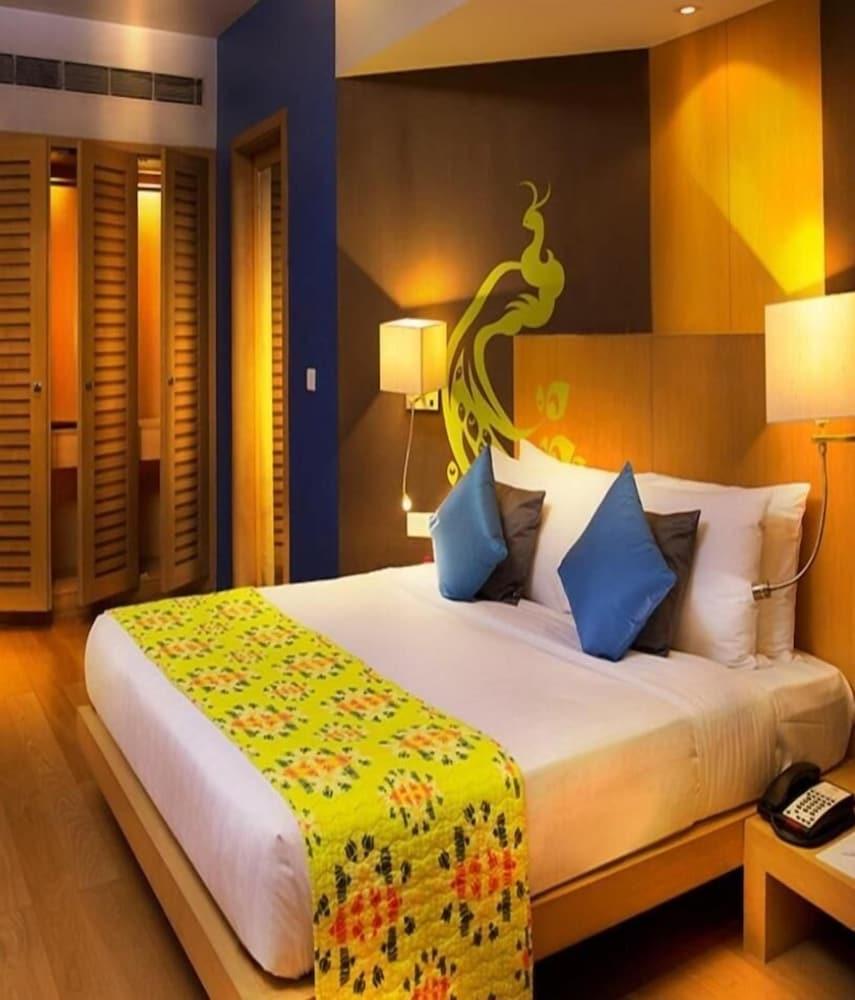The Beatle Hotell Mumbai Exteriör bild